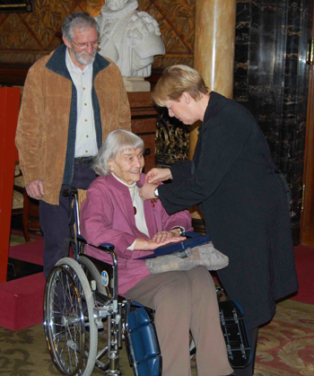 Foto von der Laudatio f&uuml;r Dorothea Buck