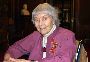 Foto von der Laudatio f&uuml;r Dorothea Buck